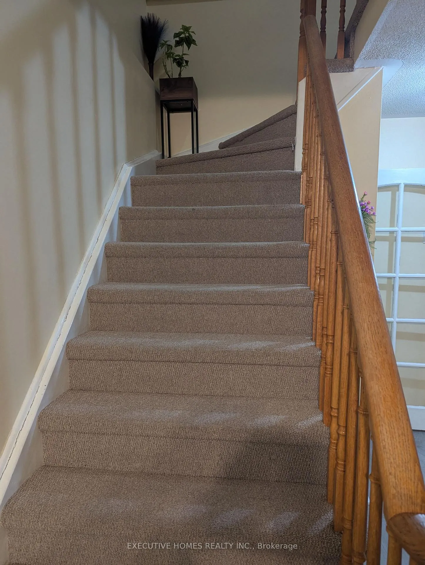 Photo 4 of 68 Lax Avenue, Ajax, Central — HOMEH