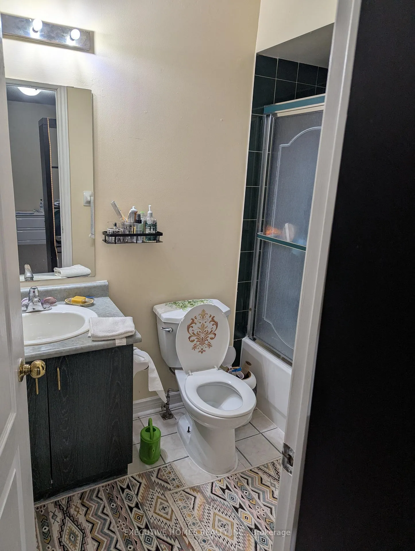 Photo 7 of 68 Lax Avenue, Ajax, Central — HOMEH