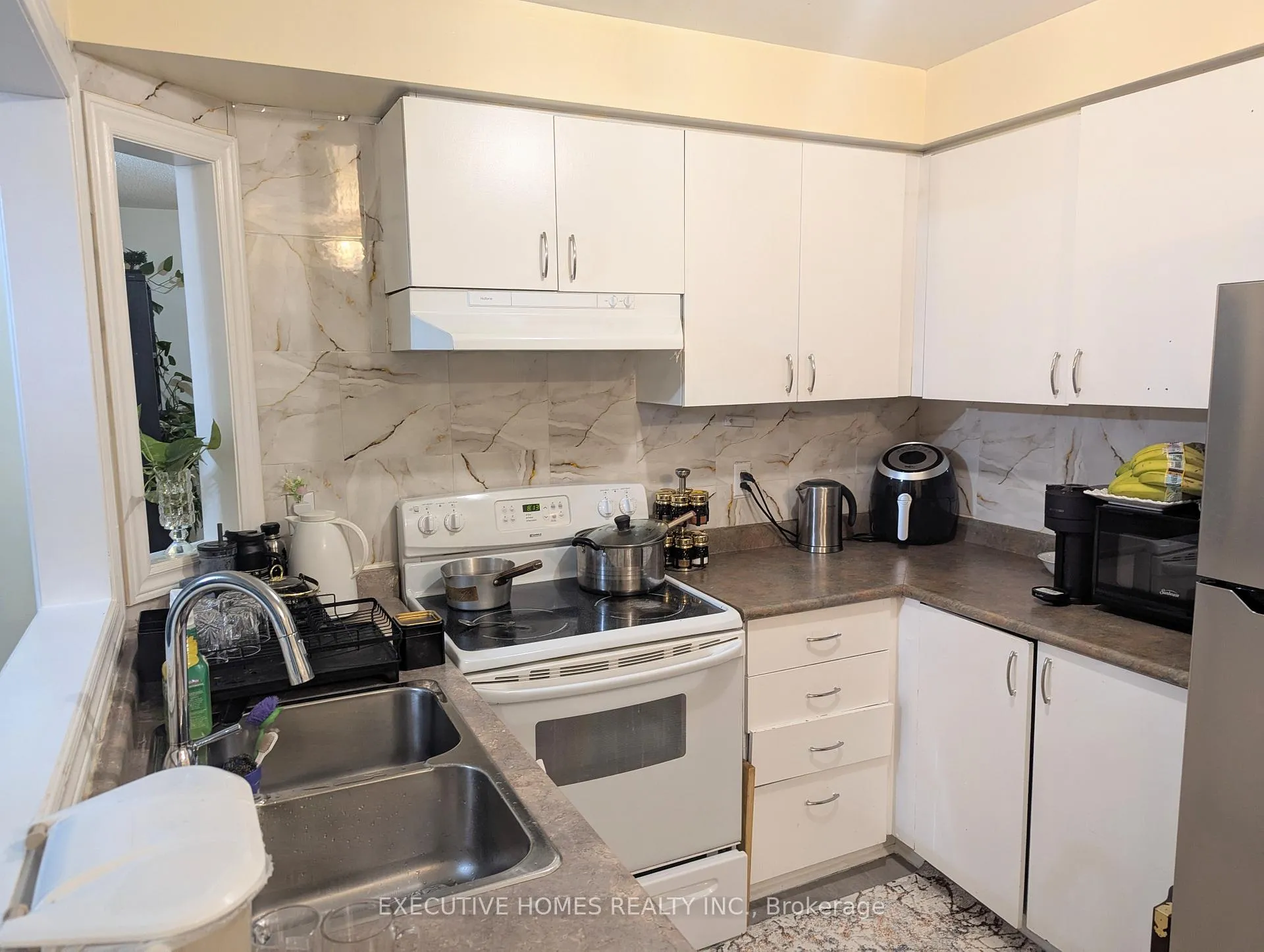 Photo 8 of 68 Lax Avenue, Ajax, Central — HOMEH