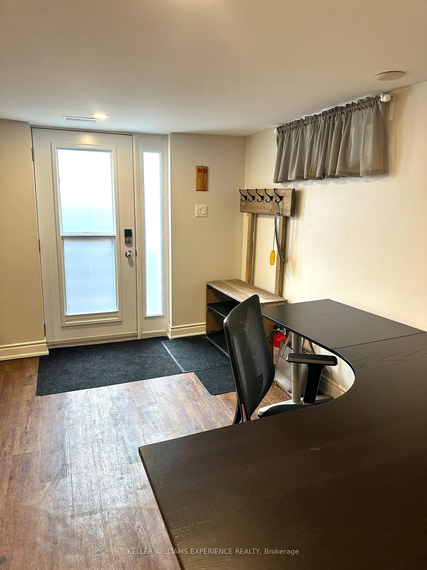 Photo 3 of Unit Lower, 74 St Vincent Street, Barrie, Codrington — HOMEH