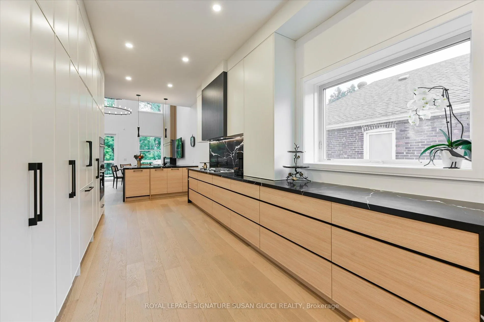 Photo 14 of 36 Glenshaw Crescent, Toronto, O'Connor-Parkview — HOMEH
