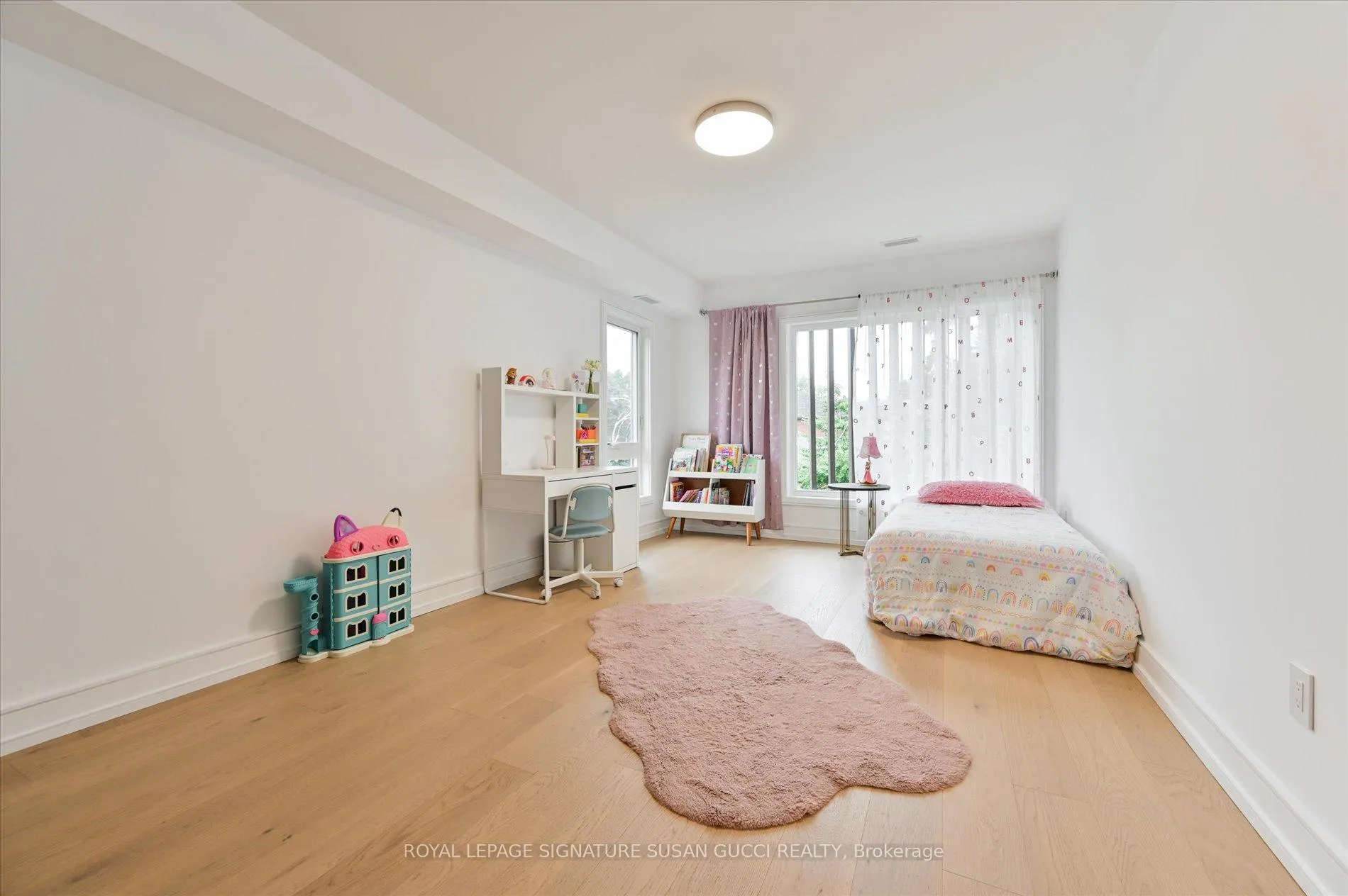 Photo 21 of 36 Glenshaw Crescent, Toronto, O'Connor-Parkview — HOMEH