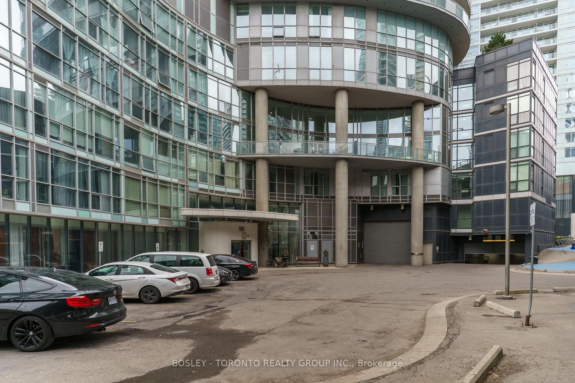 Photo 2 of Unit 3011, 38 Dan Leckie Way, Toronto, Waterfront Communities — HOMEH