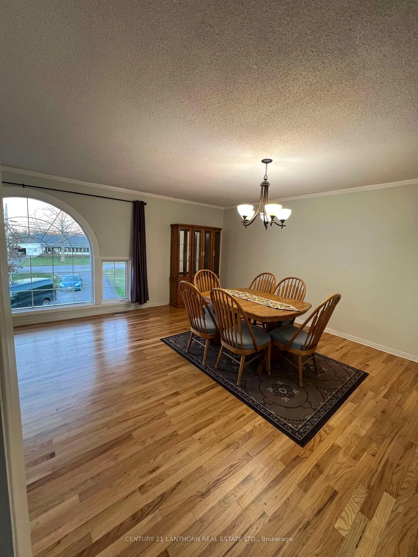 Photo 4 of 735 County Rd 28, Prince Edward County, Ameliasburg Ward — HOMEH