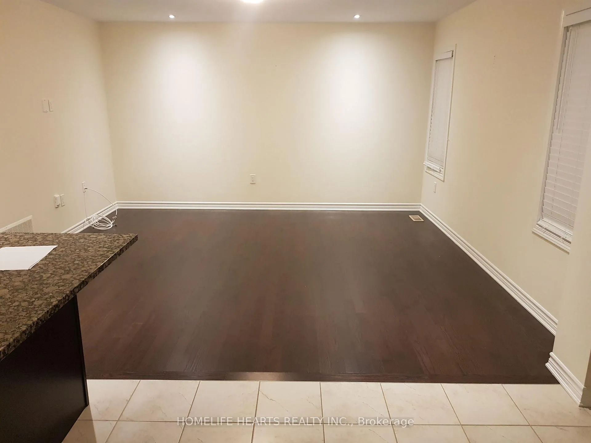 Photo 5 of 279 Grovehill Crescent, Kitchener, Rosenburg — HOMEH