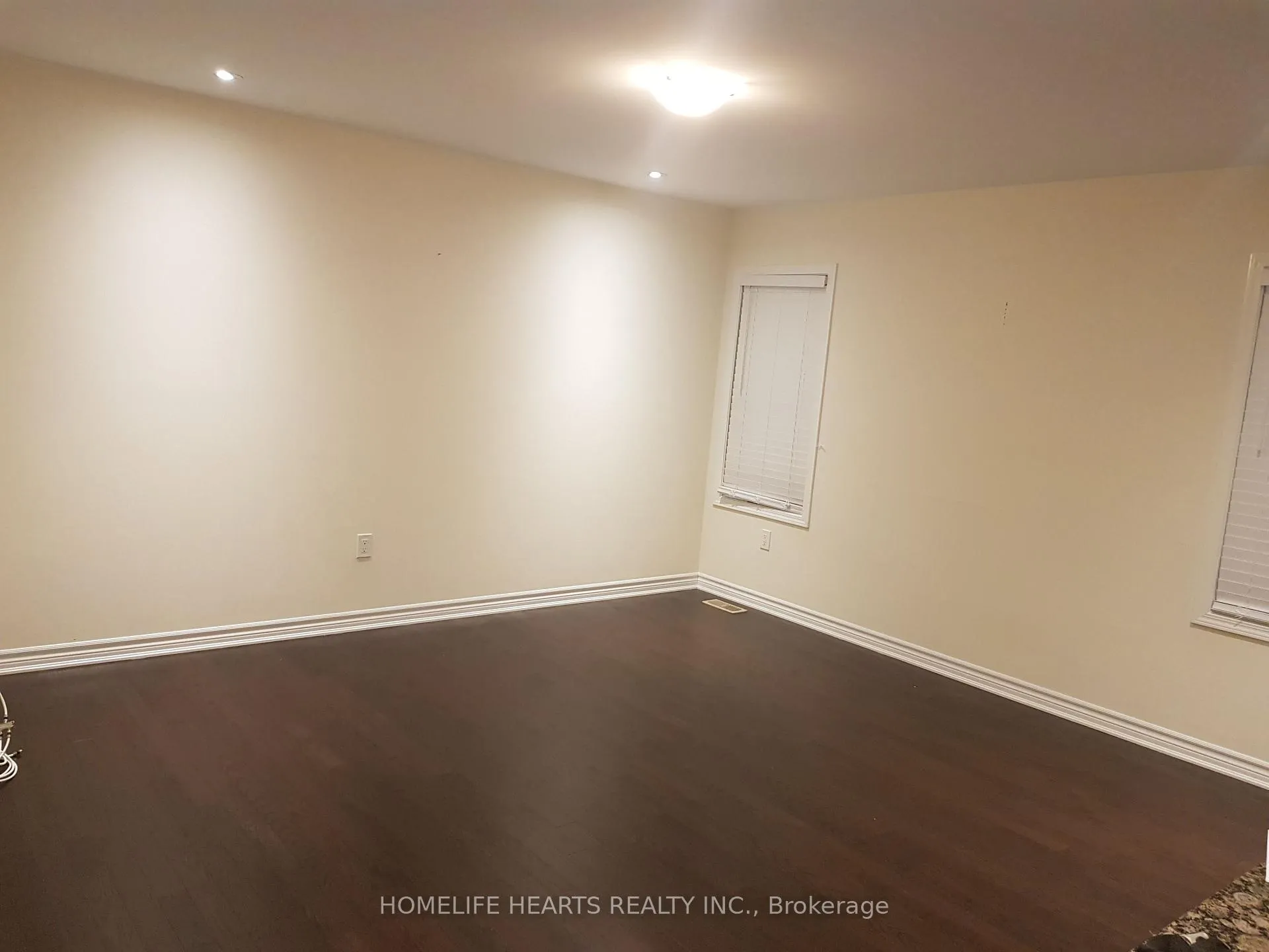 Photo 6 of 279 Grovehill Crescent, Kitchener, Rosenburg — HOMEH