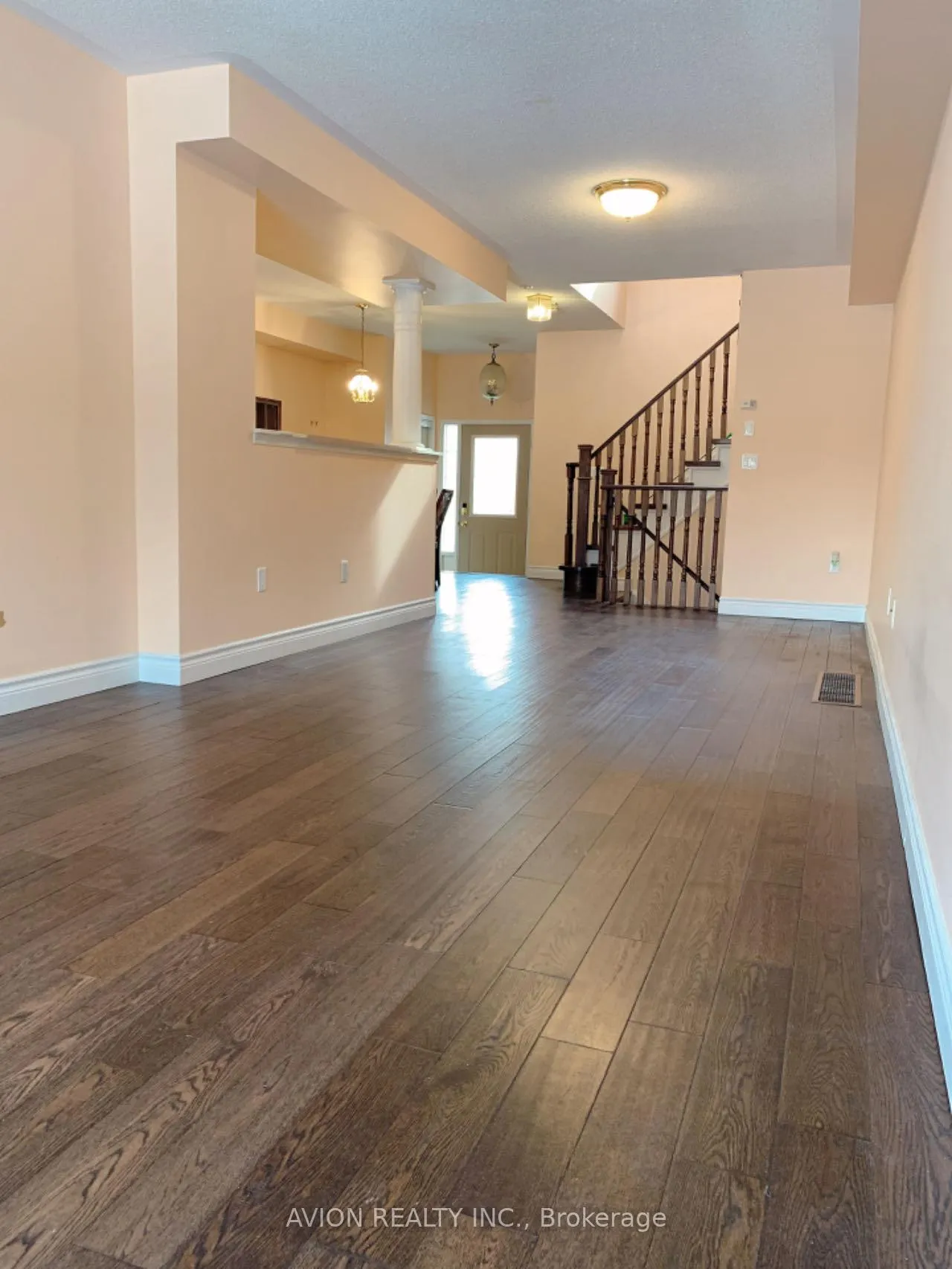 Photo 5 of 487 Bur Oak Avenue, Markham, Berczy — HOMEH