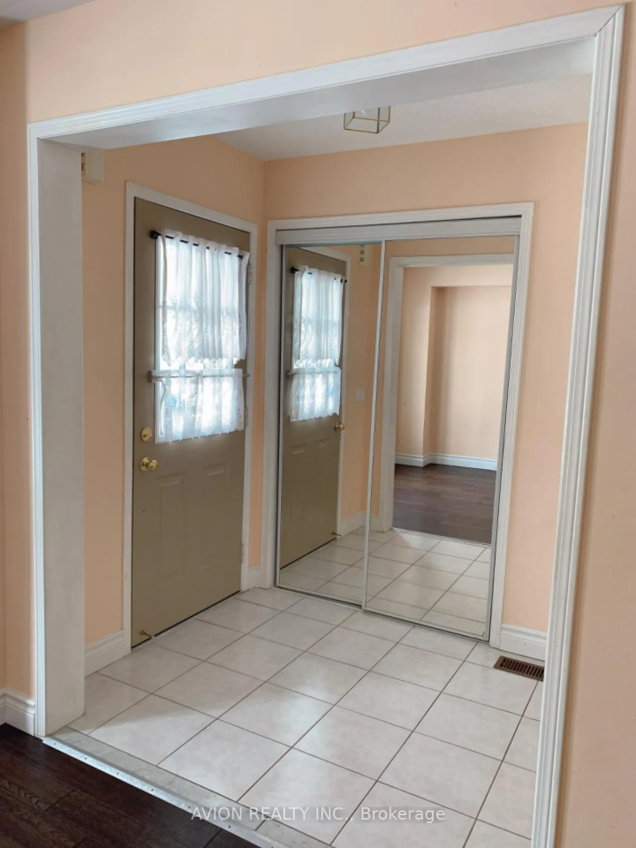 Photo 6 of 487 Bur Oak Avenue, Markham, Berczy — HOMEH