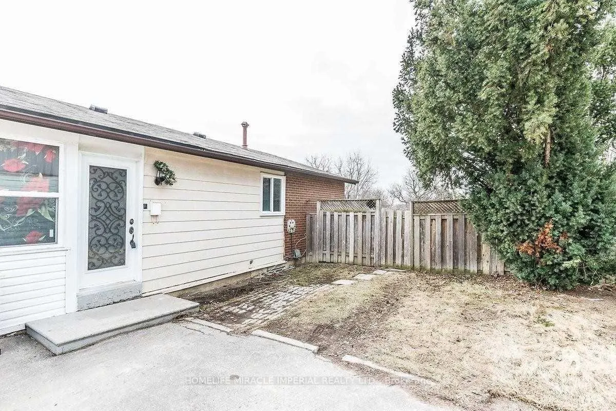 Photo 4 of 19 Finchley Crescent, Brampton, Southgate — HOMEH