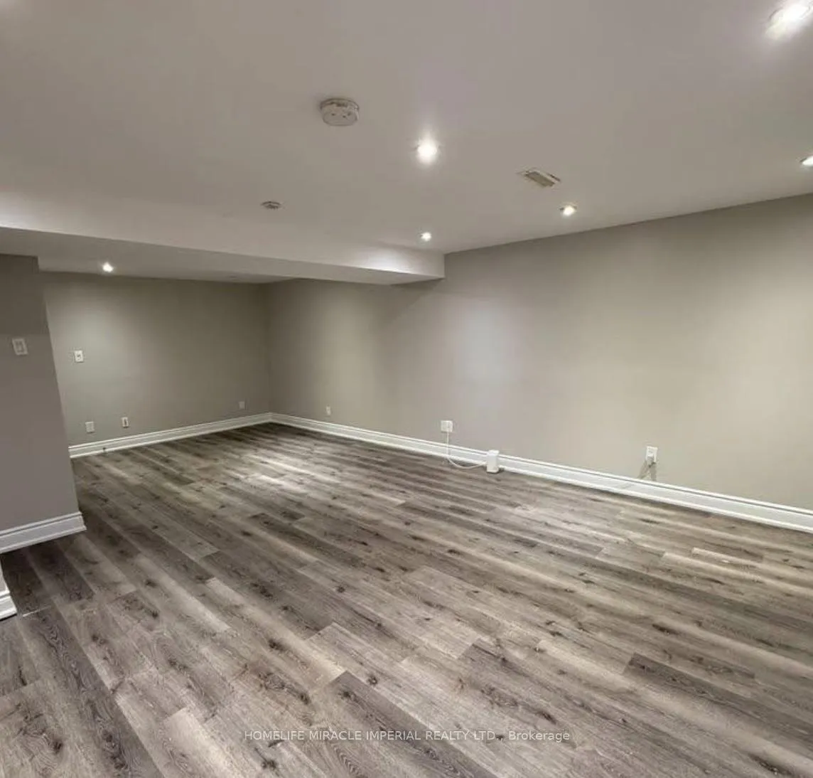 Photo 8 of 19 Finchley Crescent, Brampton, Southgate — HOMEH