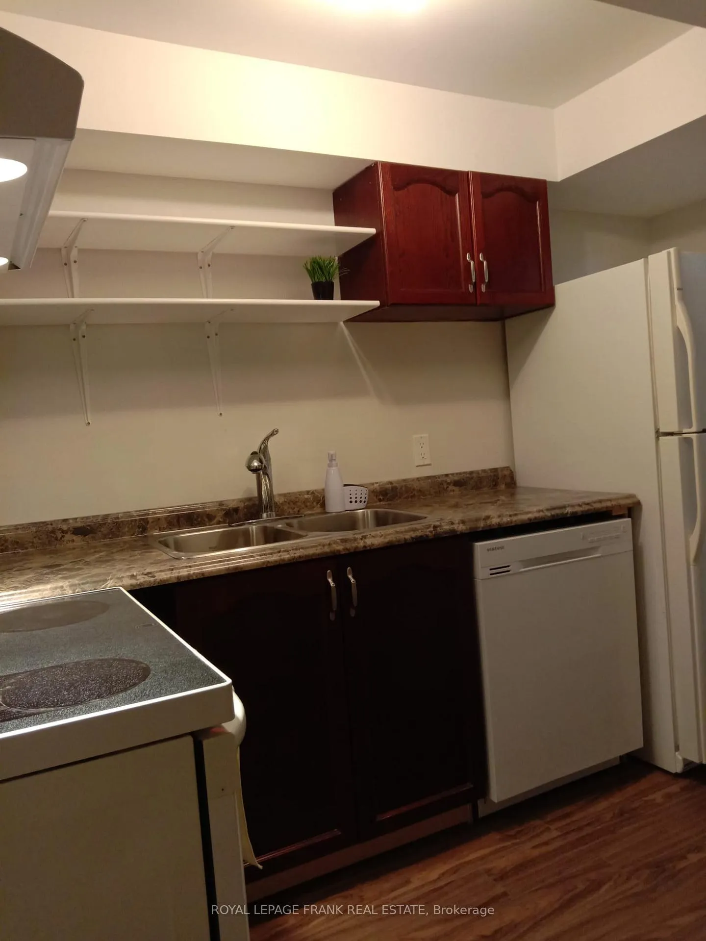 Photo 5 of Unit Basement, 926 Walnut Court, Oshawa, Donevan — HOMEH