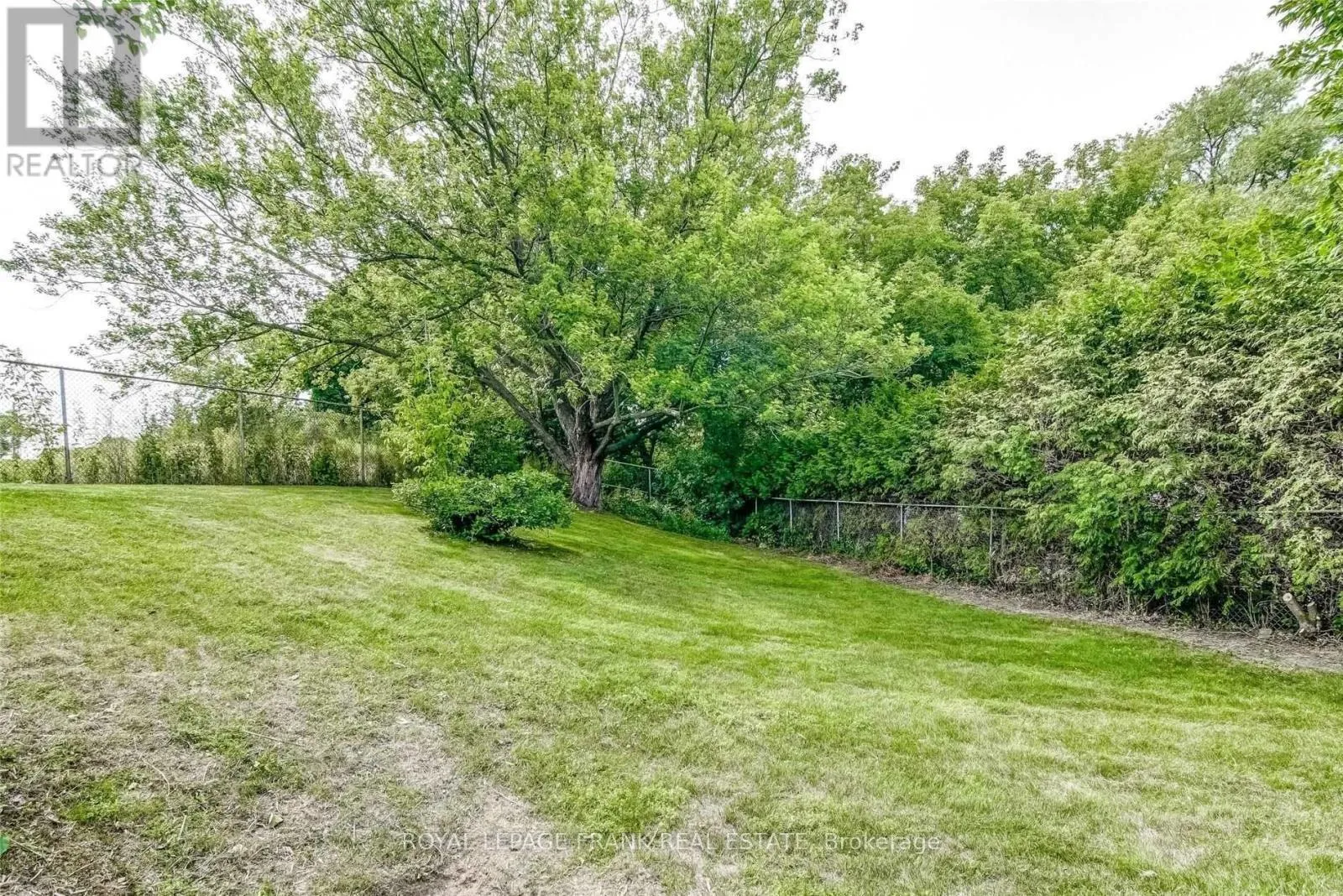 Photo 10 of Unit Basement, 926 Walnut Court, Oshawa, Donevan — HOMEH