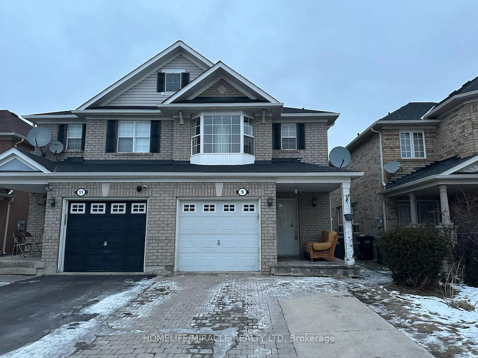 Front of 9 Lyric Road