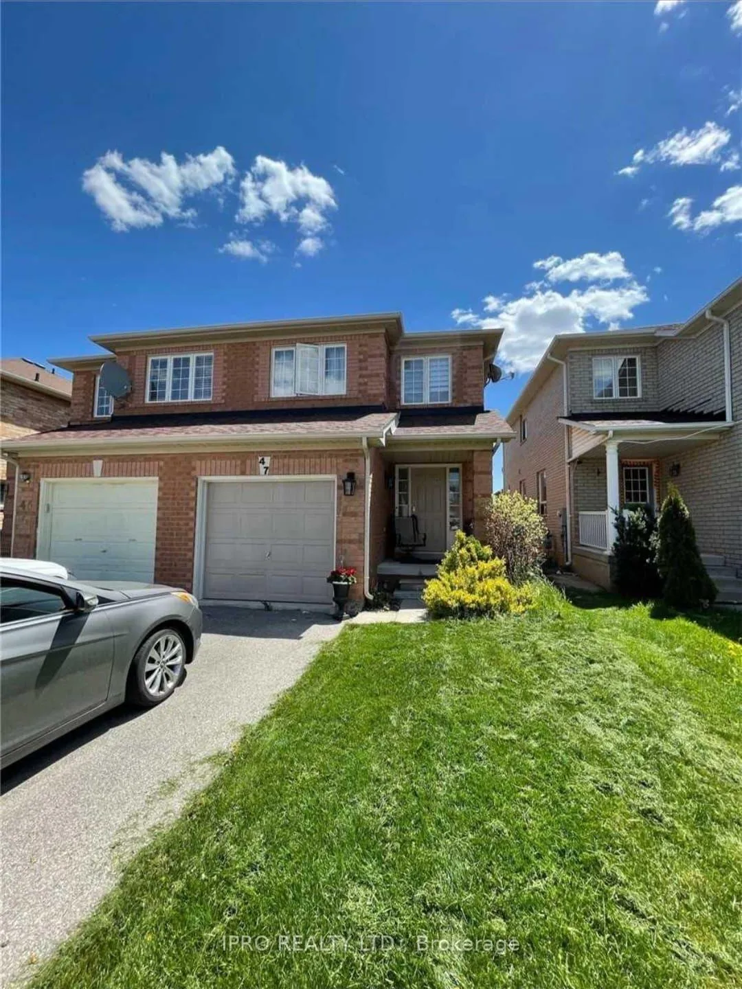 Photo 1 of 47 Roadmaster Lane, Brampton, Fletcher's Meadow — HOMEH