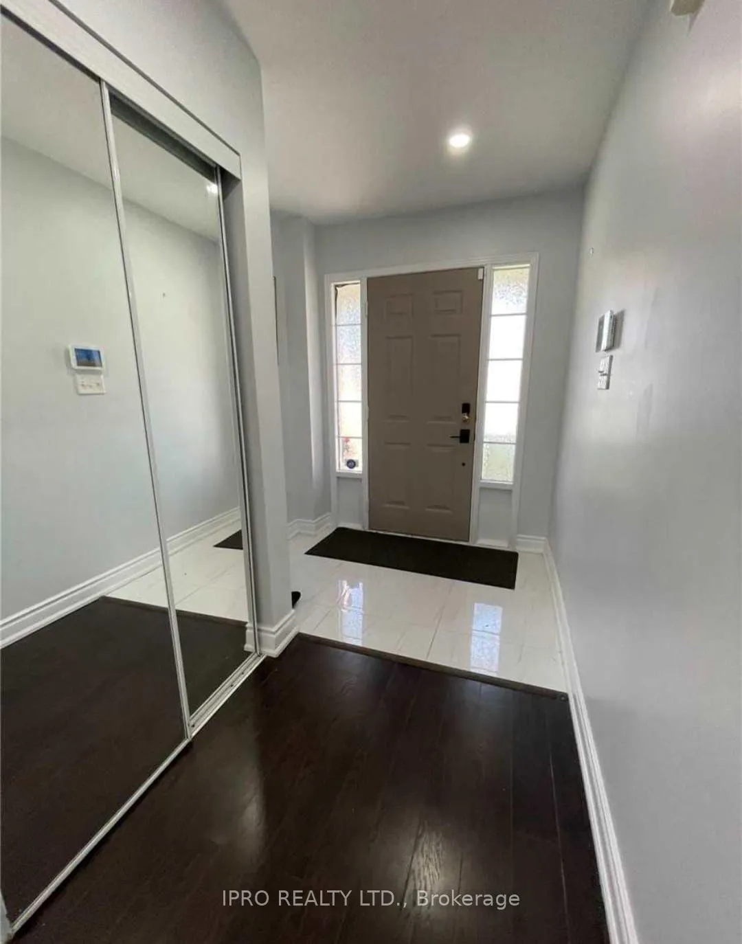Photo 2 of 47 Roadmaster Lane, Brampton, Fletcher's Meadow — HOMEH