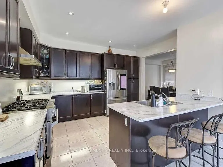 Photo 4 of 4 Parker Lane, New Tecumseth, Rural New Tecumseth — HOMEH