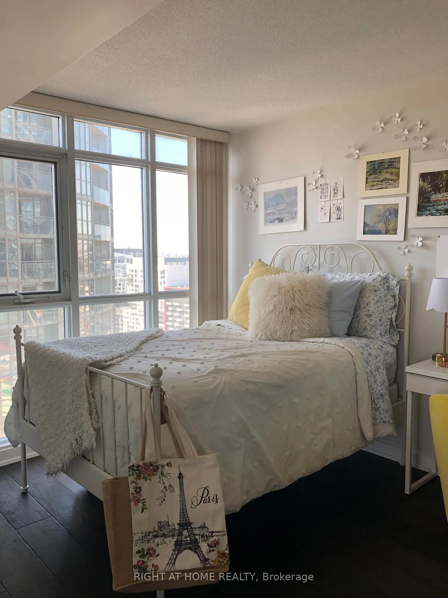 Photo 25 of Unit 2709, 15 Iceboat Terrace, Toronto, Waterfront Communities — HOMEH
