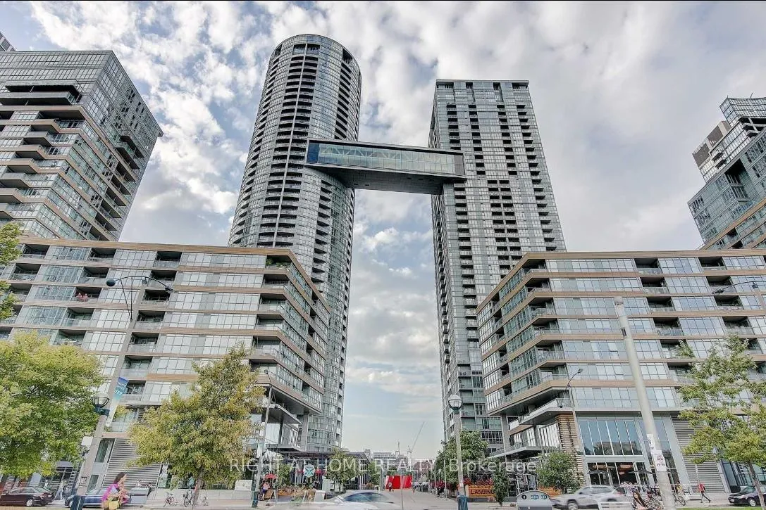 Photo 36 of Unit 2709, 15 Iceboat Terrace, Toronto, Waterfront Communities — HOMEH