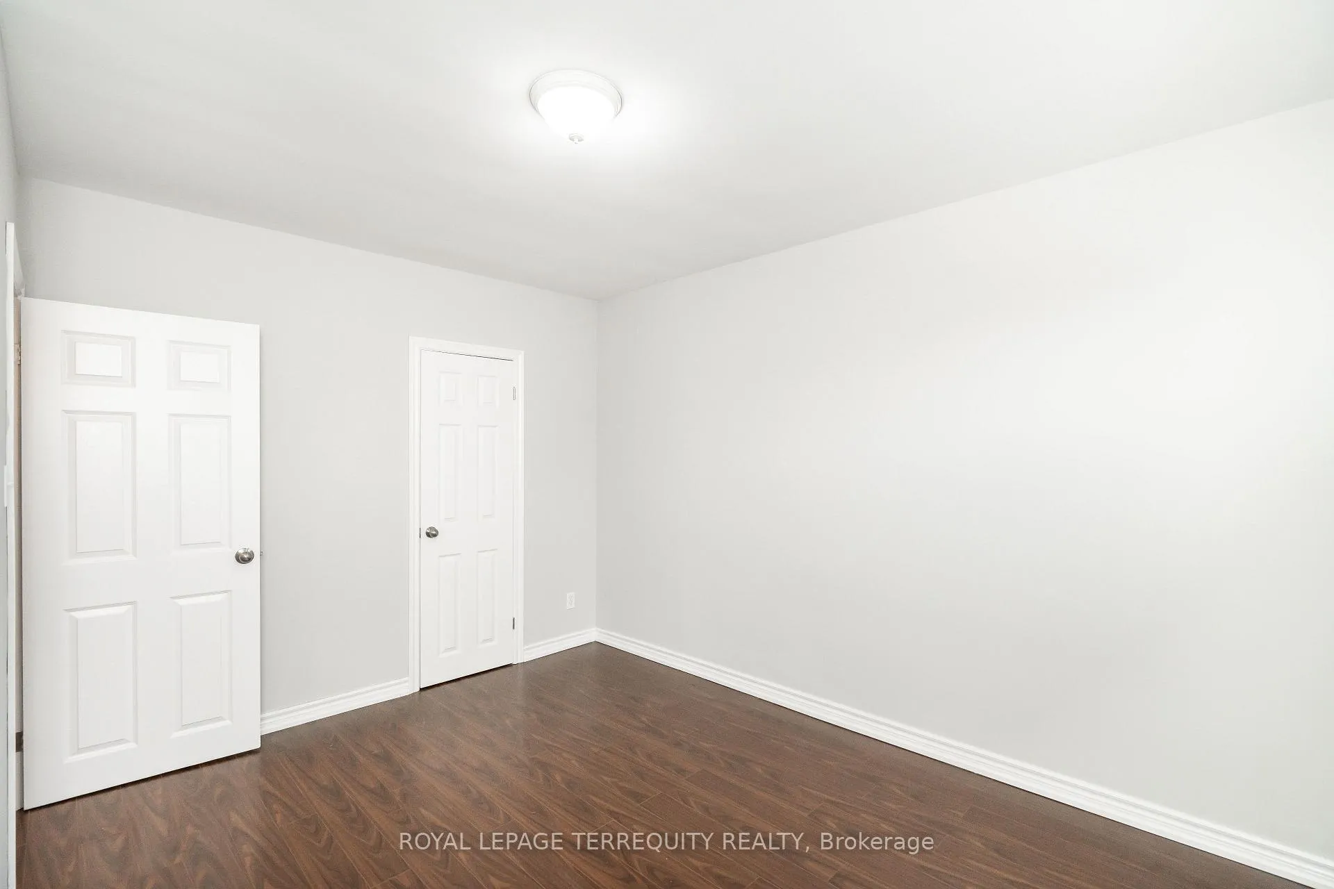 Photo 19 of 311 Dovedale Drive, Whitby, Downtown Whitby — HOMEH
