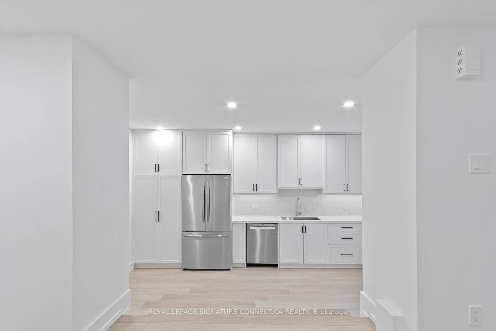 Photo 5 of Unit Lower, 93 Highfield Road, Toronto, Greenwood-Coxwell — HOMEH
