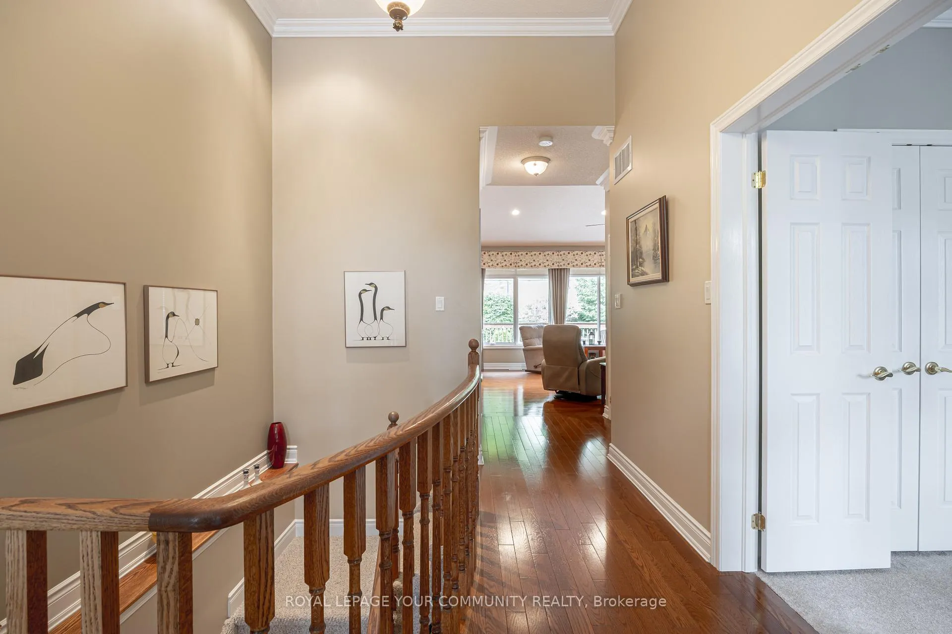Photo 5 of Unit 17, 50 Renaissance Point, New Tecumseth, Rural New Tecumseth — HOMEH