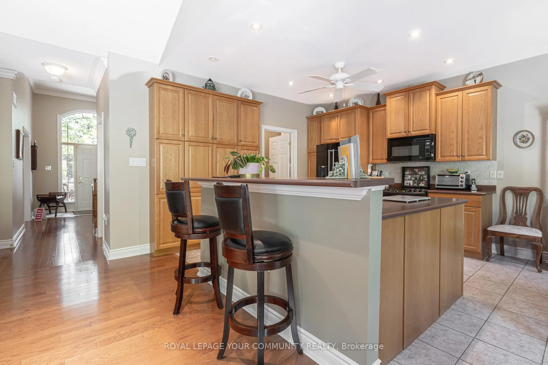 Photo 16 of Unit 17, 50 Renaissance Point, New Tecumseth, Rural New Tecumseth — HOMEH