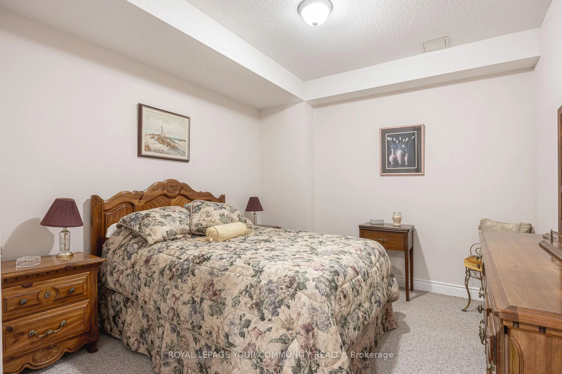 Photo 24 of Unit 17, 50 Renaissance Point, New Tecumseth, Rural New Tecumseth — HOMEH