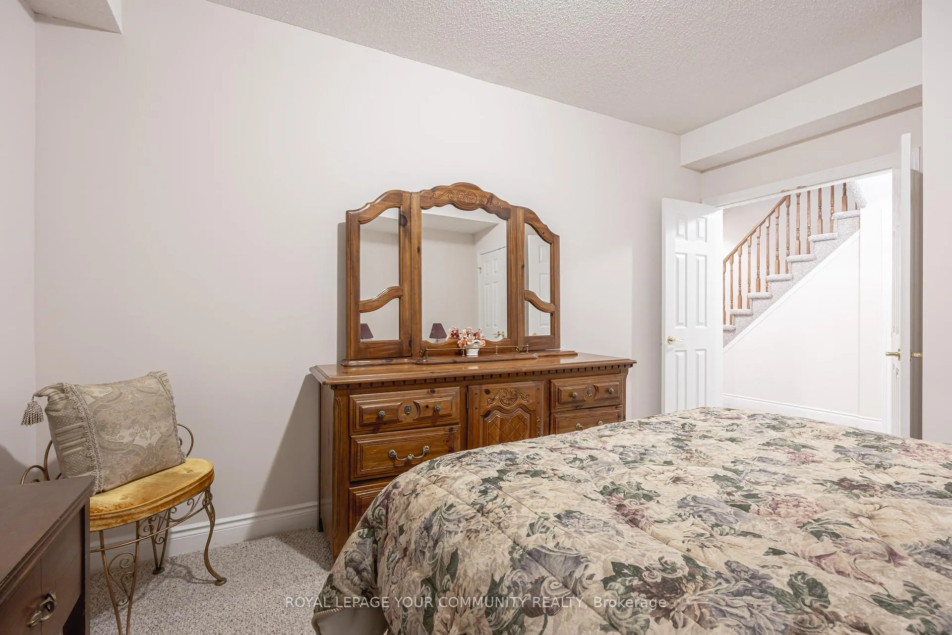 Photo 25 of Unit 17, 50 Renaissance Point, New Tecumseth, Rural New Tecumseth — HOMEH