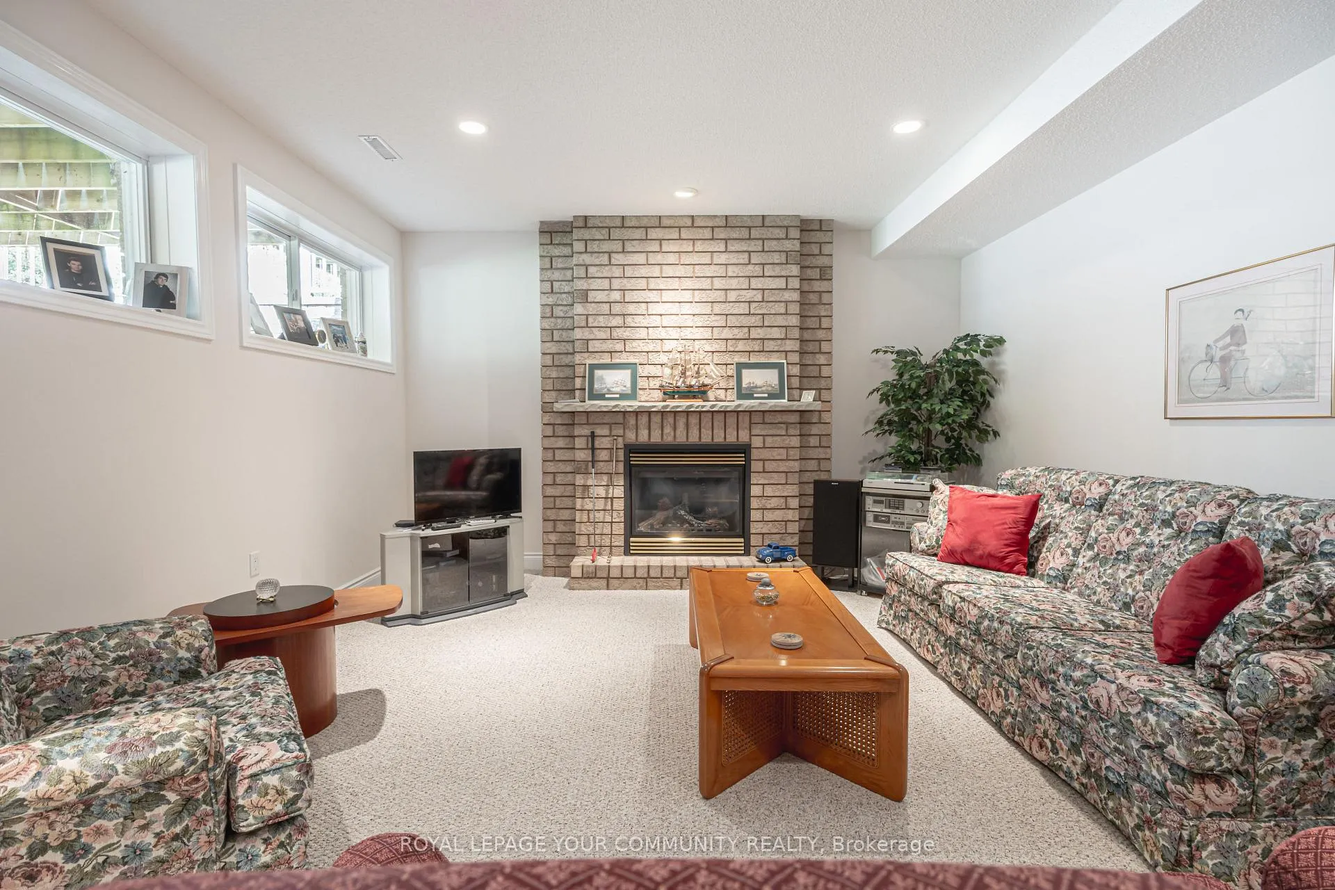 Photo 27 of Unit 17, 50 Renaissance Point, New Tecumseth, Rural New Tecumseth — HOMEH