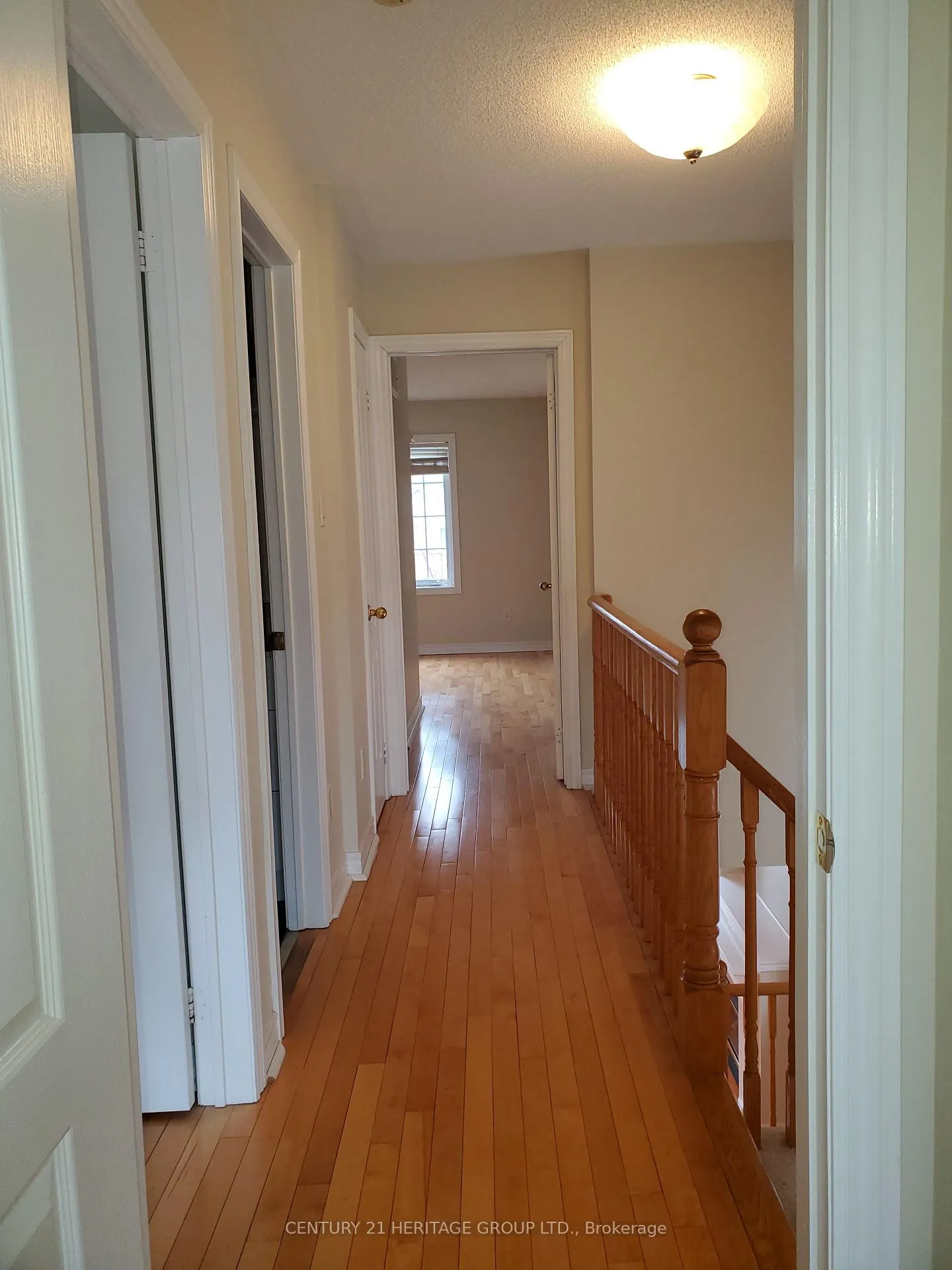 Photo 14 of 63 Leitchcroft Crescent, Markham, Commerce Valley — HOMEH