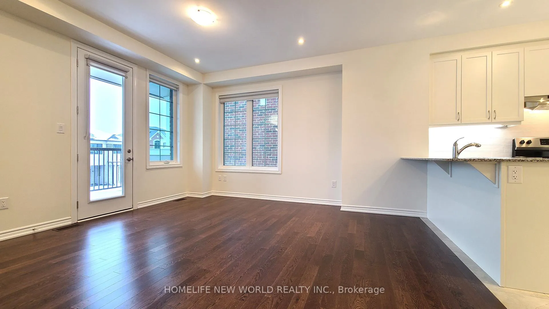 Photo 4 of 93 Therma Crescent, Markham, Victoria Square — HOMEH