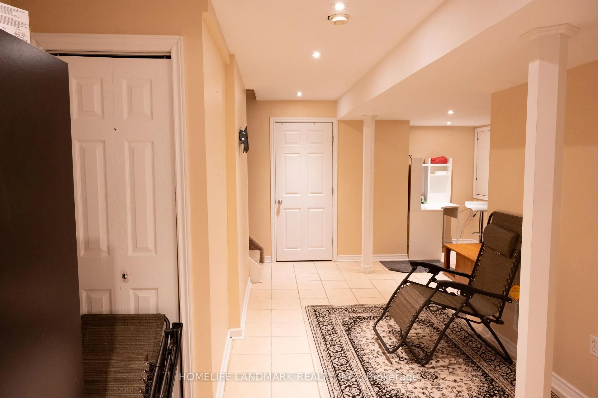 Photo 7 of 1623 Autumn Crescent N, Pickering, Amberlea — HOMEH