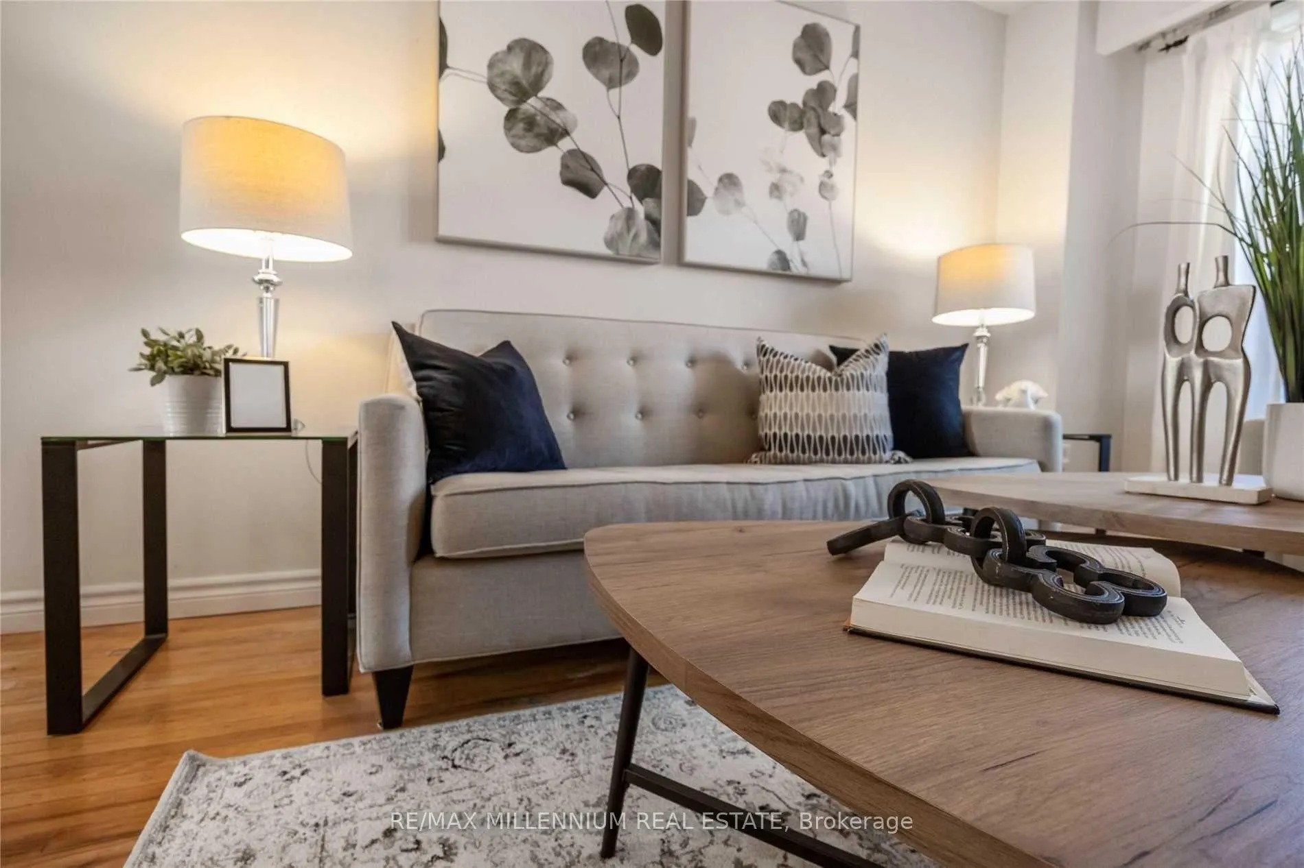 Photo 12 of Unit #17, 17 The Carriage Way, Markham, Royal Orchard — HOMEH
