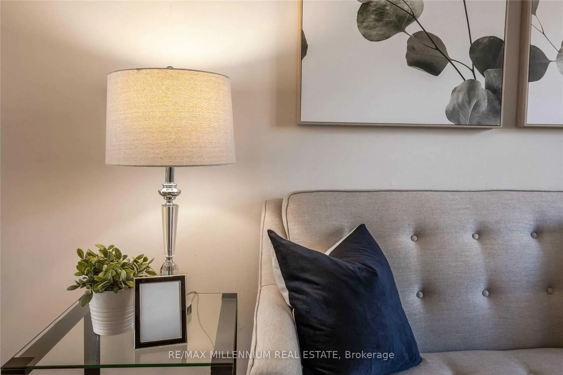 Photo 13 of Unit #17, 17 The Carriage Way, Markham, Royal Orchard — HOMEH