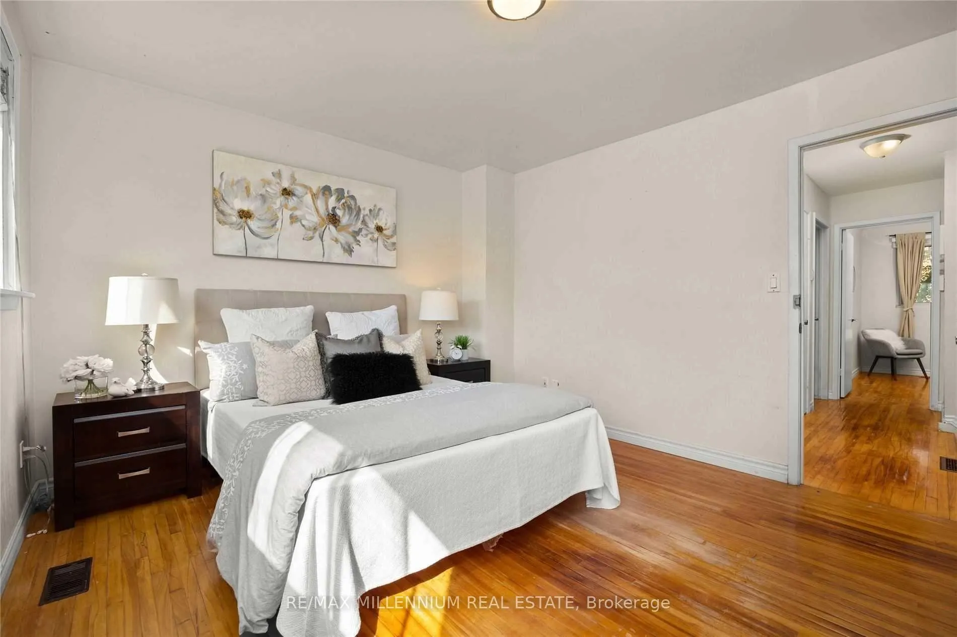 Photo 24 of Unit #17, 17 The Carriage Way, Markham, Royal Orchard — HOMEH
