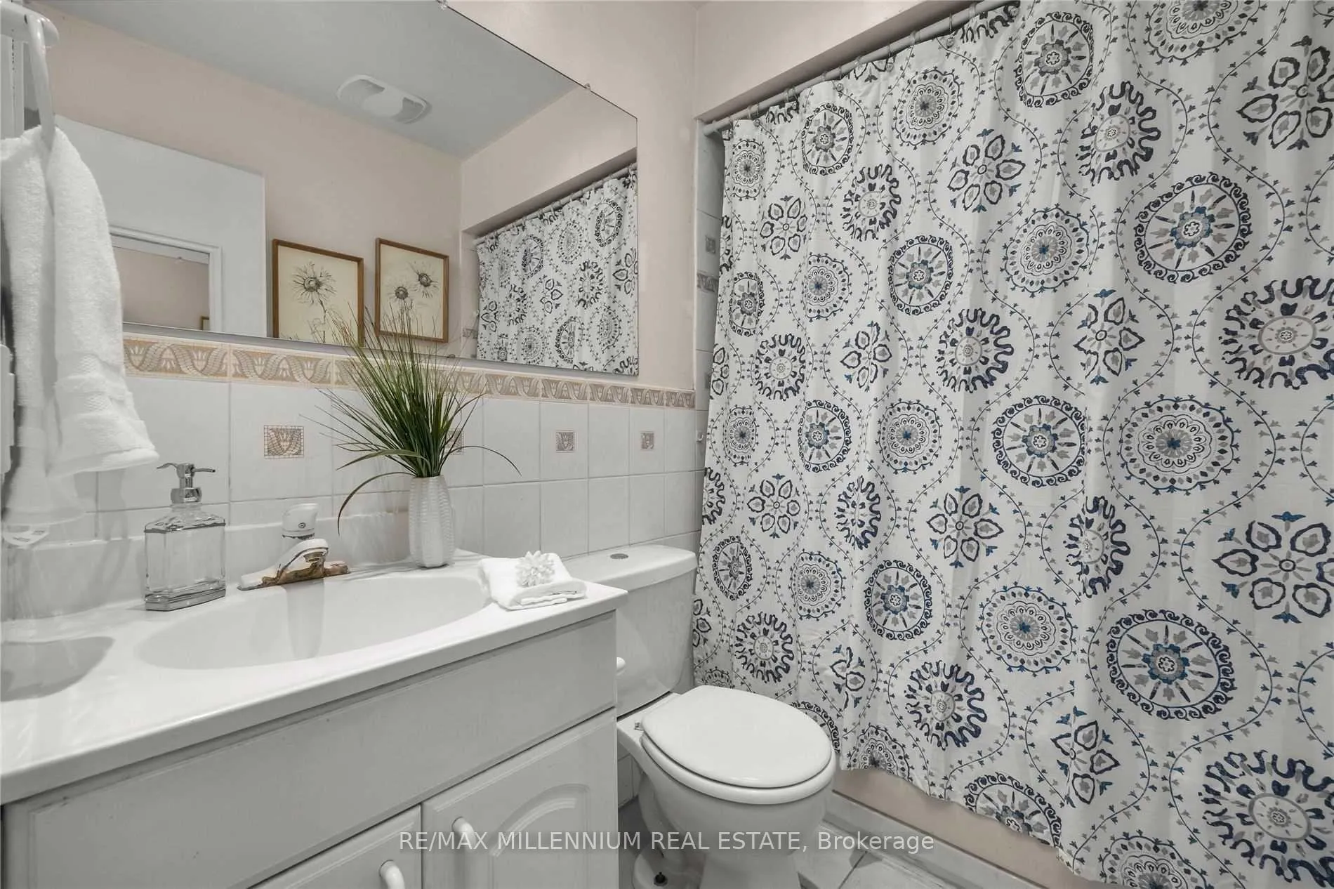 Photo 27 of Unit #17, 17 The Carriage Way, Markham, Royal Orchard — HOMEH