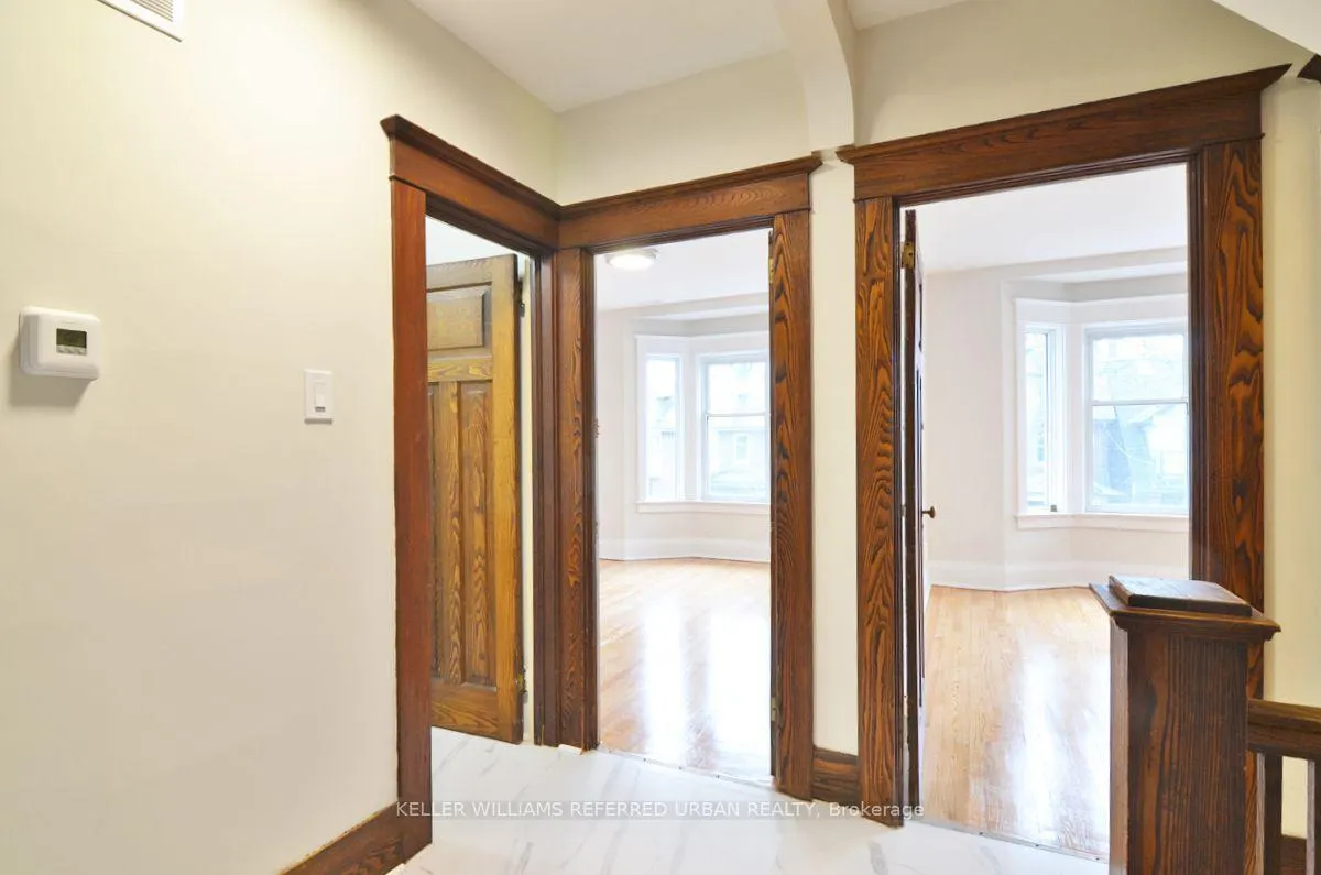 Photo 7 of Unit Upper, 4 Columbine Avenue, Toronto, The Beaches — HOMEH