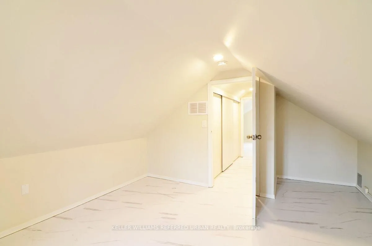 Photo 28 of Unit Upper, 4 Columbine Avenue, Toronto, The Beaches — HOMEH