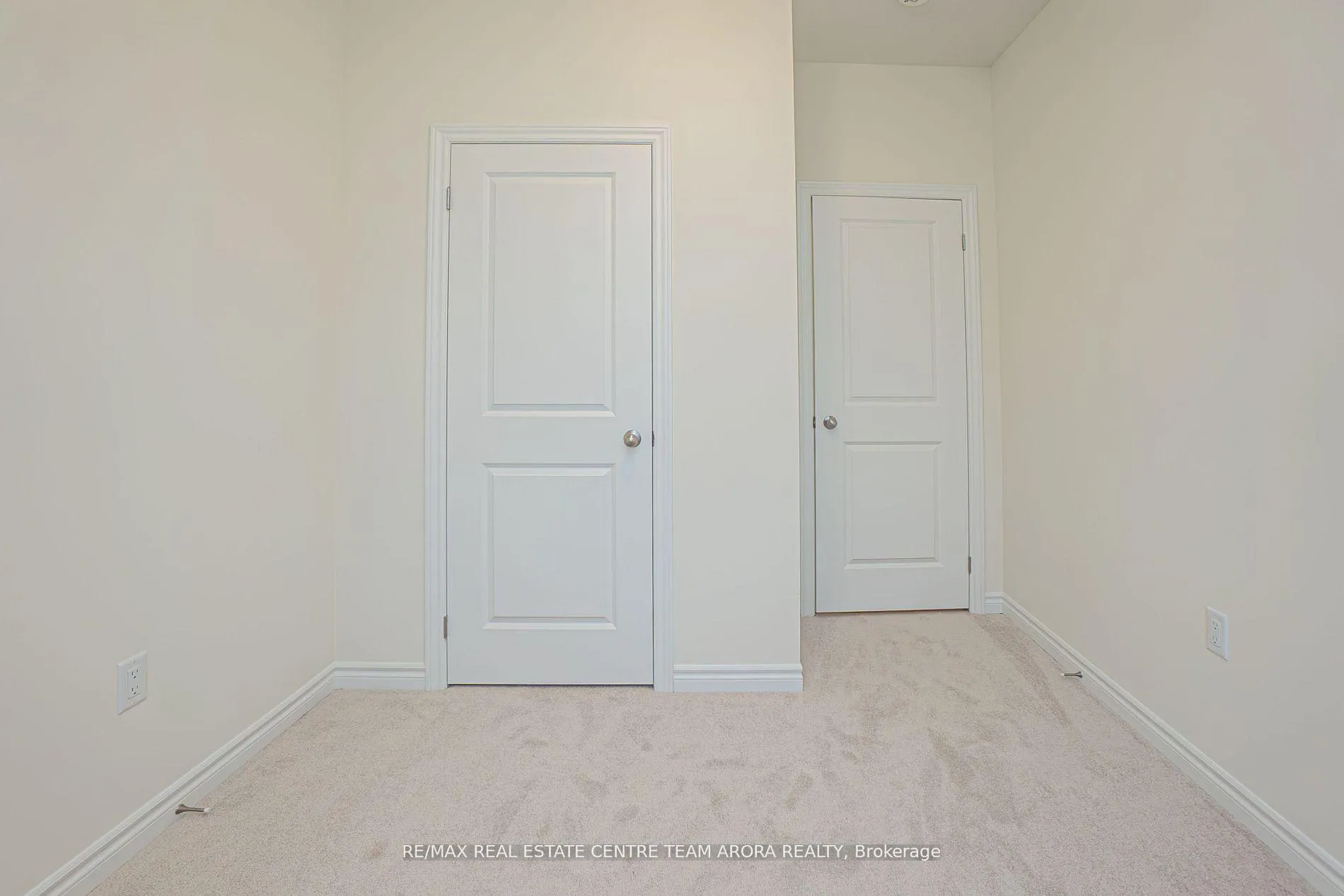Photo 14 of 58 Bonnington Drive, Brampton, Northwest Brampton — HOMEH