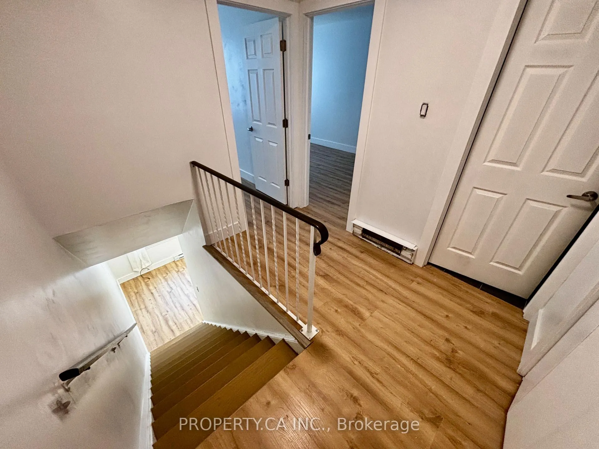 Photo 5 of Unit Upper, 1491 Eglinton Avenue W, Toronto, Oakwood Village — HOMEH