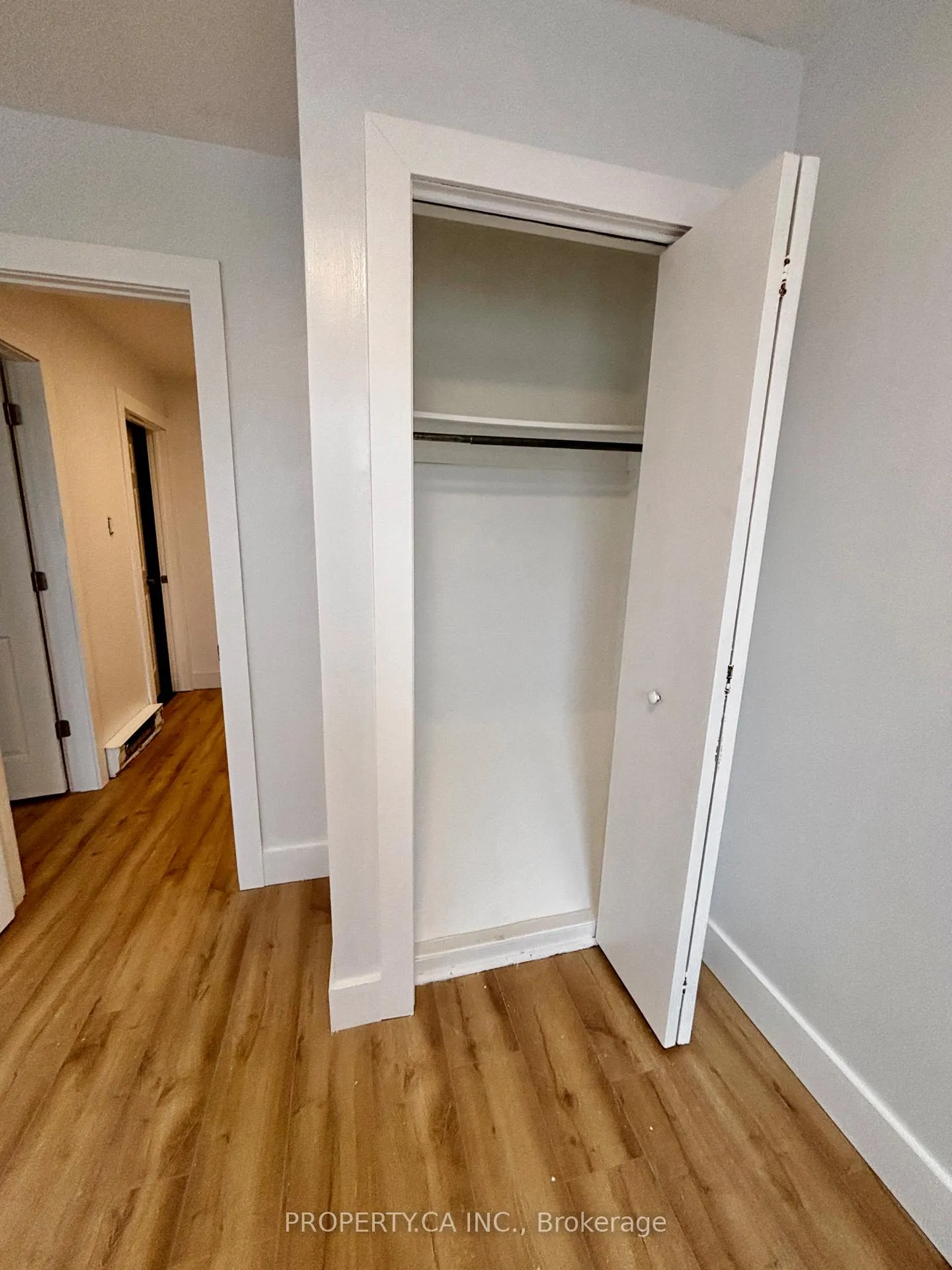 Photo 6 of Unit Upper, 1491 Eglinton Avenue W, Toronto, Oakwood Village — HOMEH