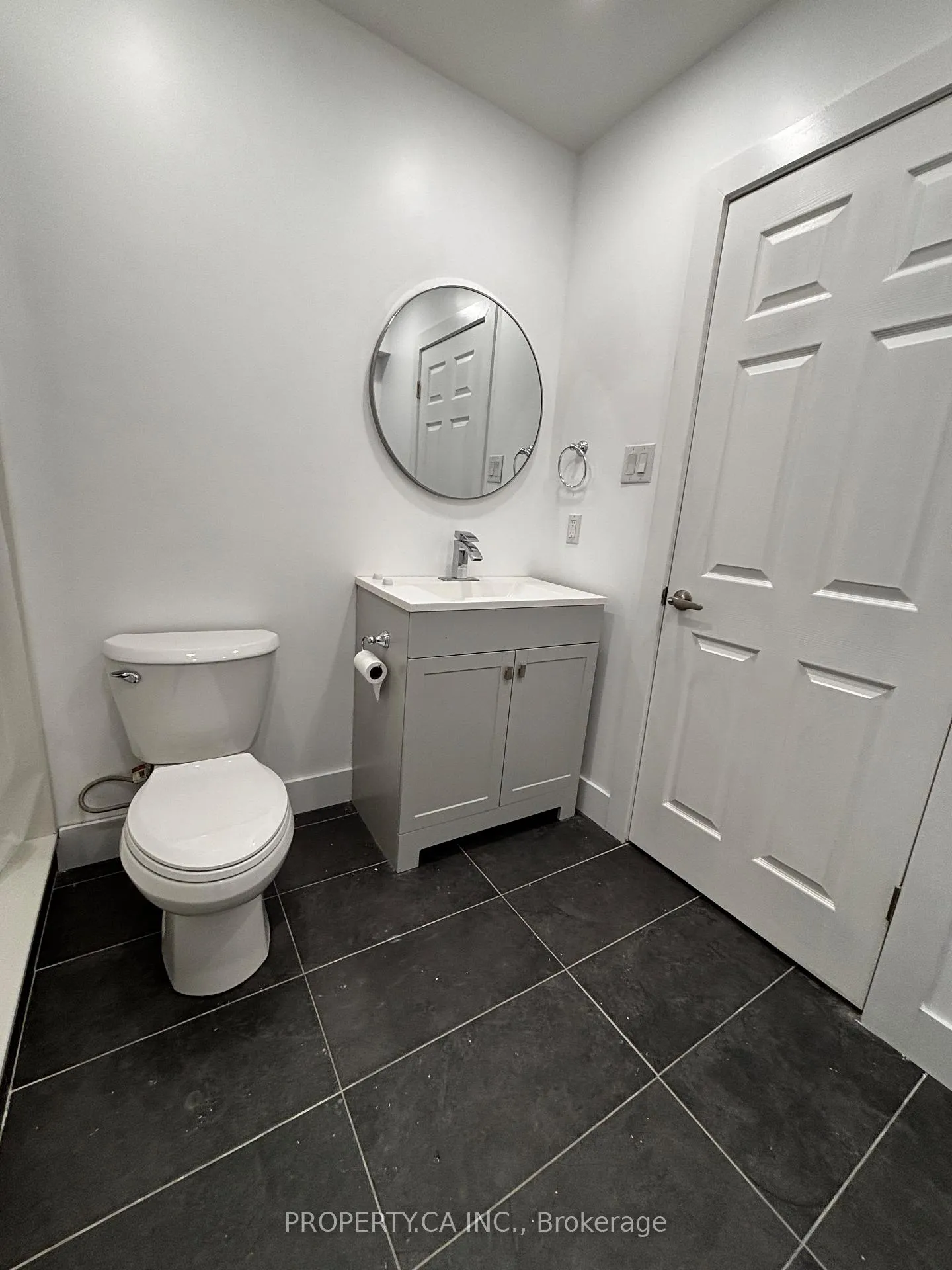 Photo 11 of Unit Upper, 1491 Eglinton Avenue W, Toronto, Oakwood Village — HOMEH