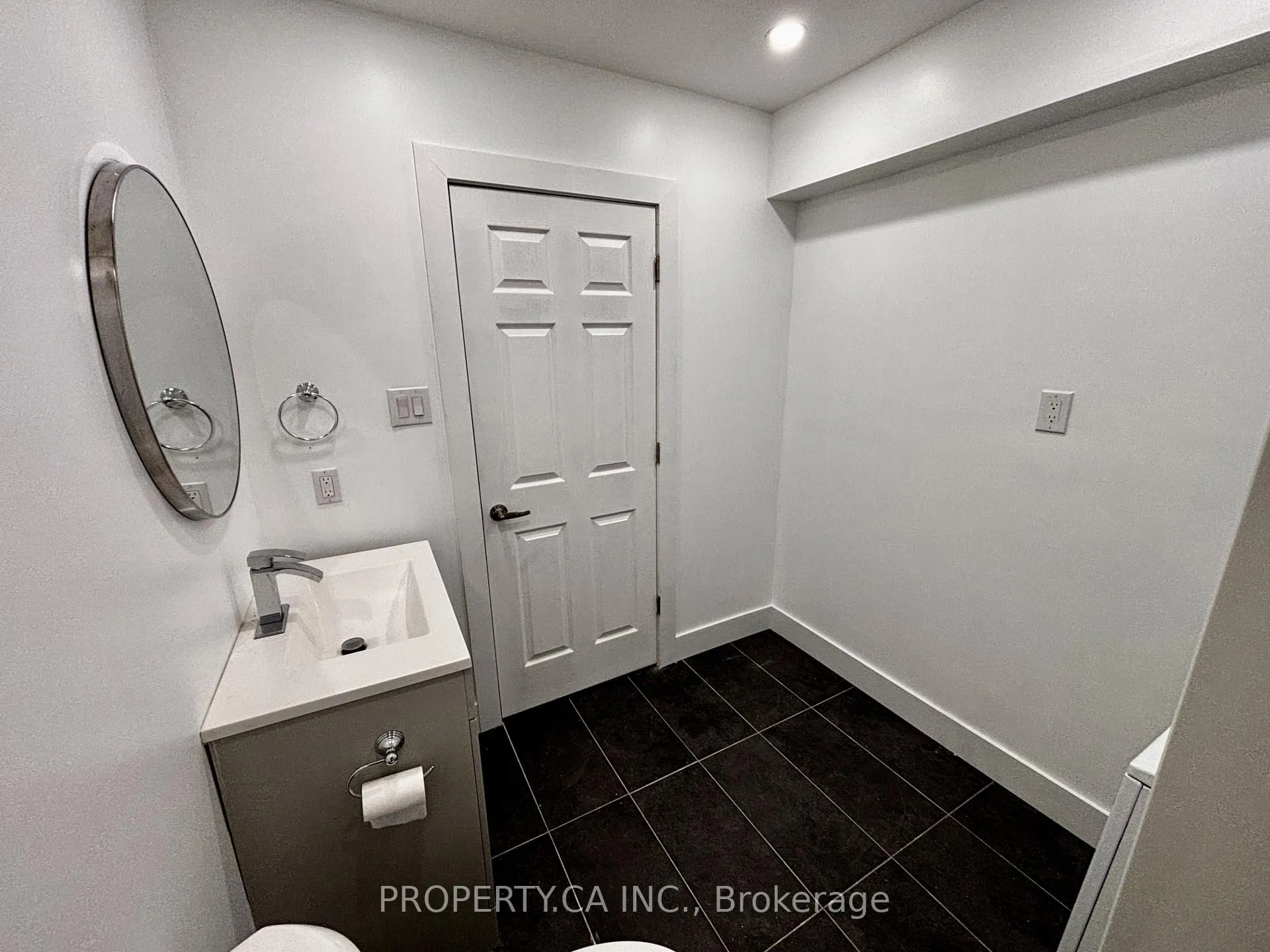 Photo 12 of Unit Upper, 1491 Eglinton Avenue W, Toronto, Oakwood Village — HOMEH