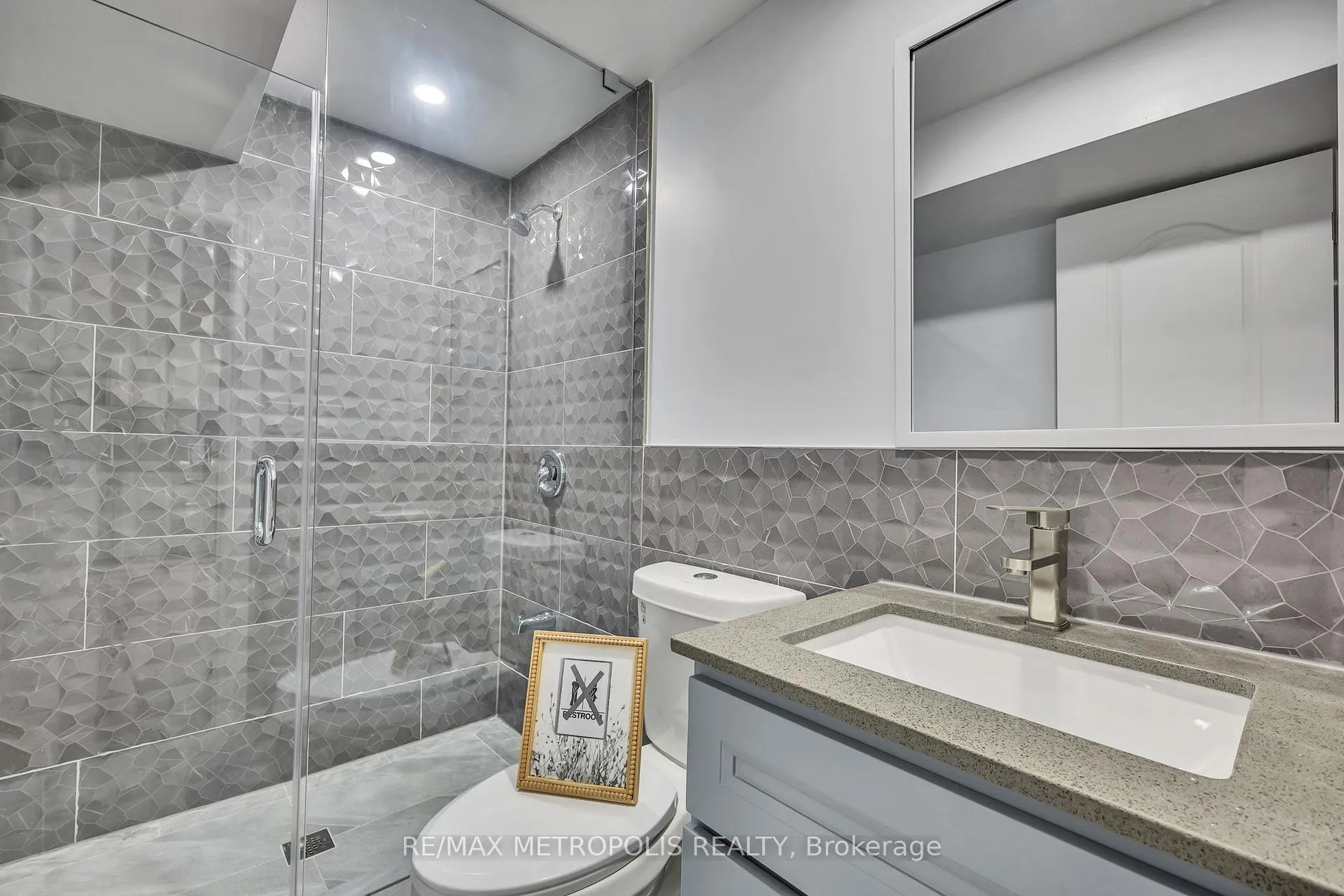 Photo 15 of Unit Bsmt, 68 Armitage Crescent, Ajax, Northwest Ajax — HOMEH