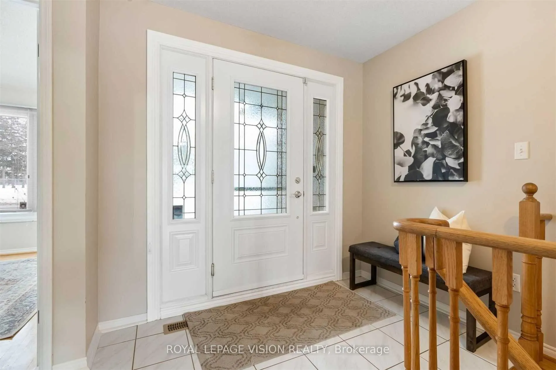 Photo 2 of 75 Garden Street, Whitby, Downtown Whitby — HOMEH