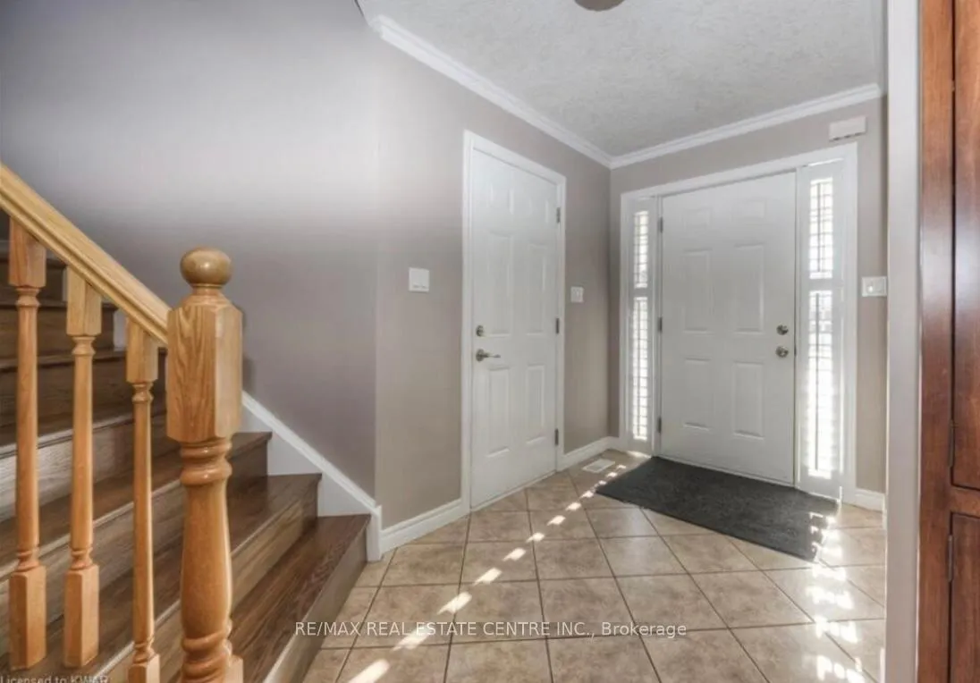 Photo 9 of 456 Thomas Slee Drive, Kitchener — HOMEH