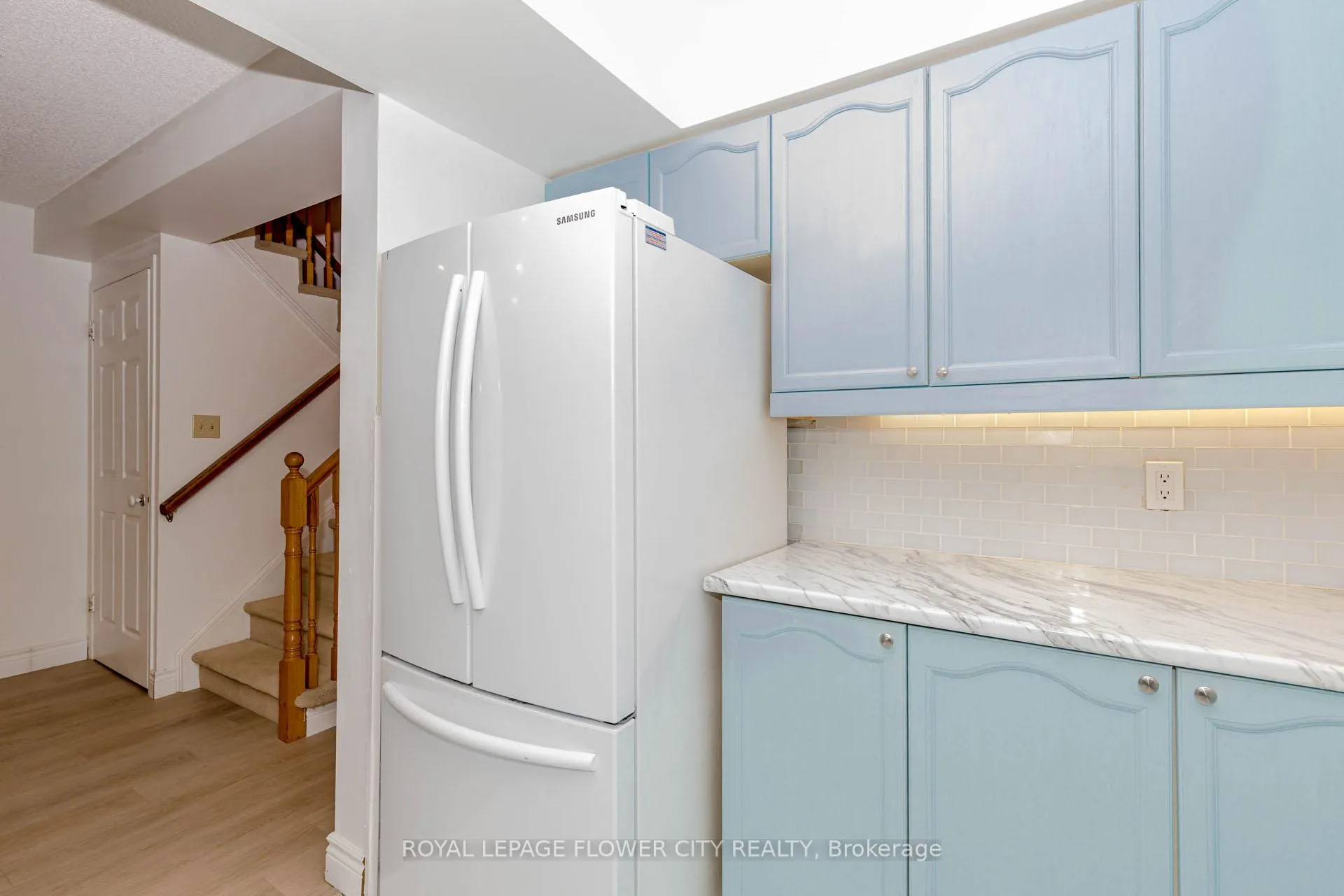 Photo 13 of Unit 4, 523 Beechwood Drive, Waterloo — HOMEH