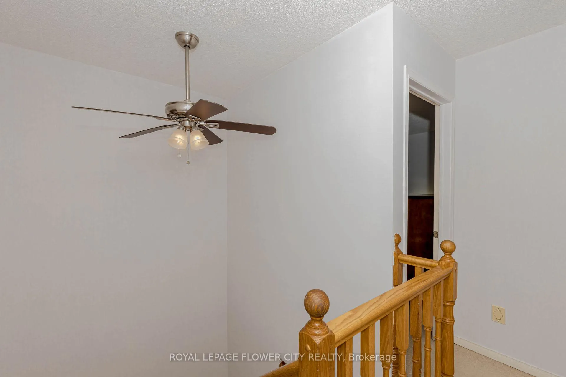 Photo 19 of Unit 4, 523 Beechwood Drive, Waterloo — HOMEH
