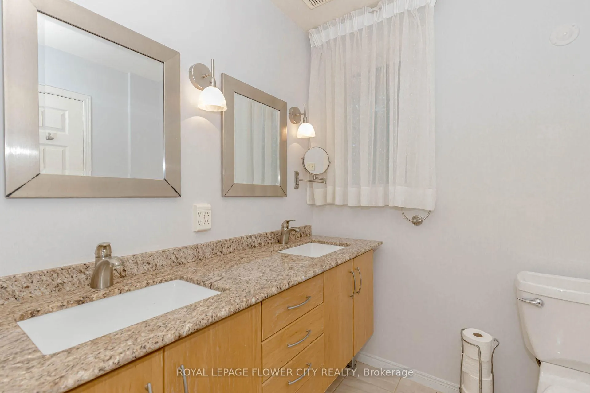 Photo 25 of Unit 4, 523 Beechwood Drive, Waterloo — HOMEH