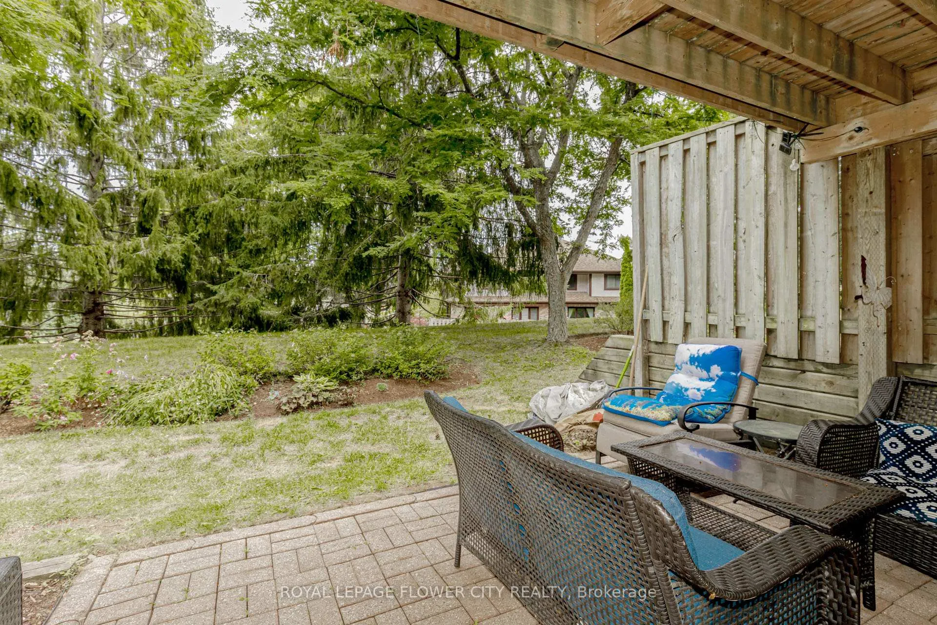 Photo 42 of Unit 4, 523 Beechwood Drive, Waterloo — HOMEH